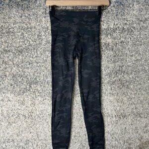Spanx Leggings Womens Small Black Camo High Waisted Seamless Sculpt Compression